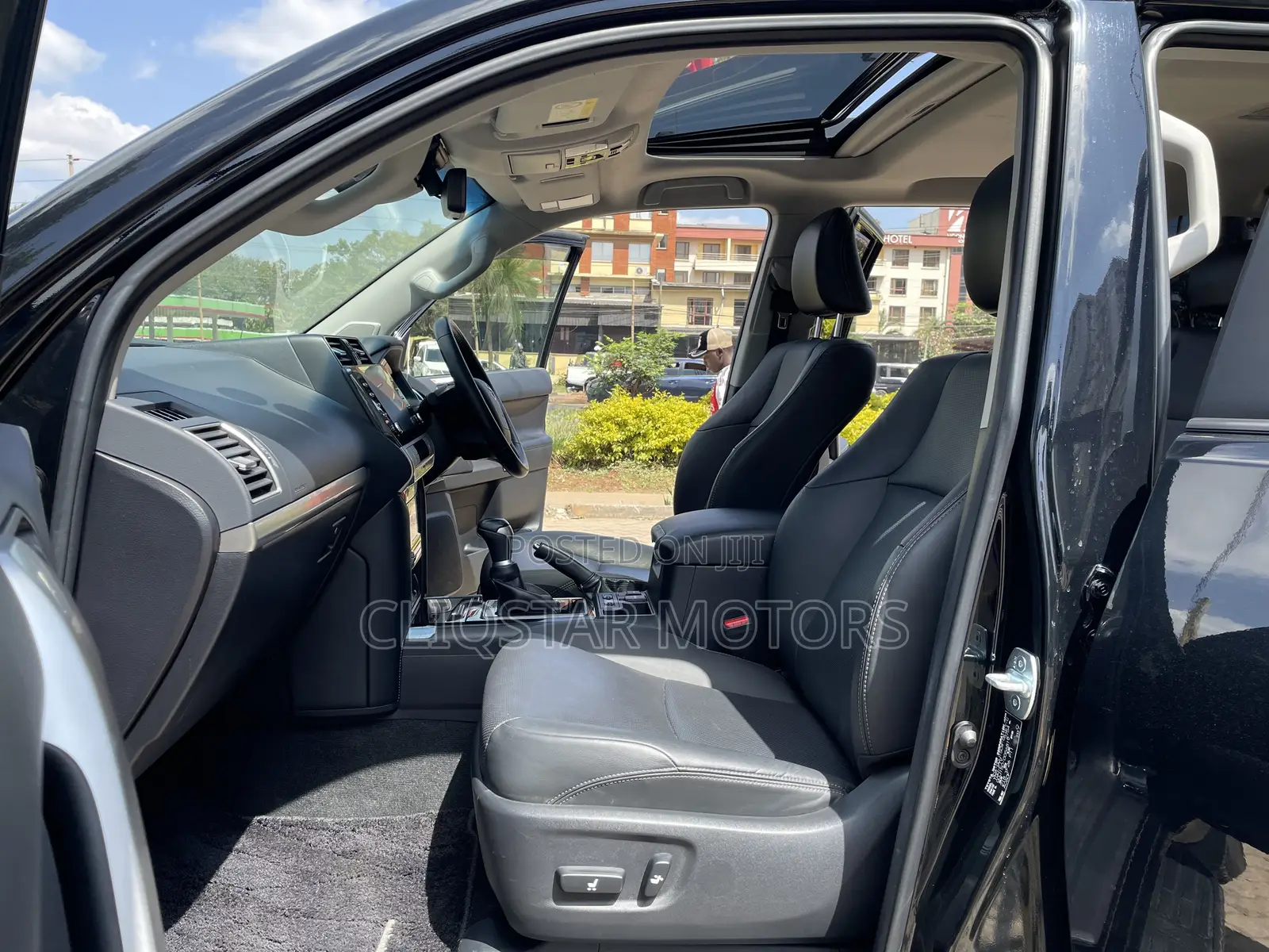 Toyota Land Cruiser Prado 2.8 2021 Black