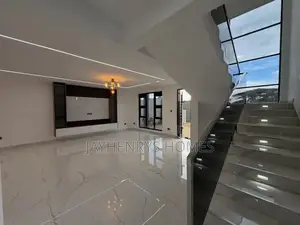 5bdrm House in Kwa Kairu for sale