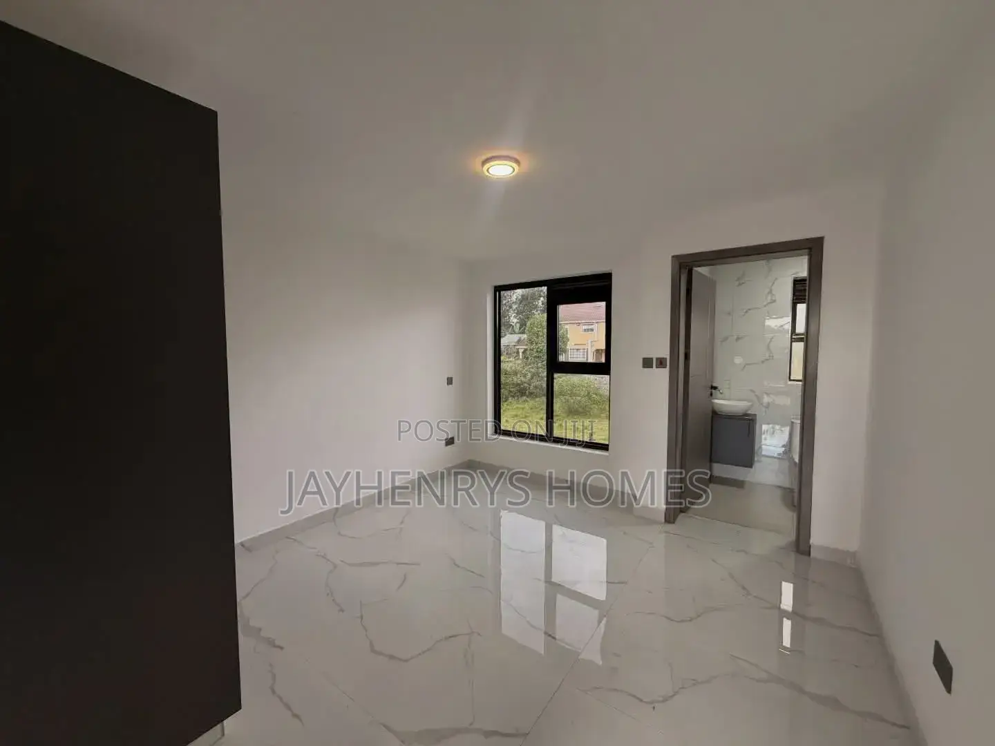 5bdrm House in Kwa Kairu for sale