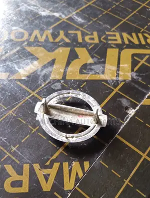 Labels Nissan