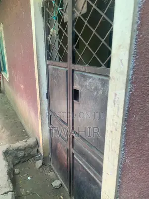 6bdrm House in Kwa Baba Mlezi, Mshomoroni for sale