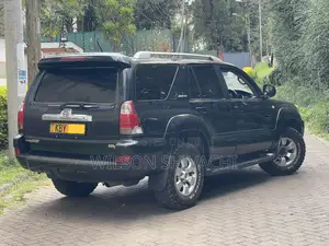 Toyota Hilux Surf 2007 Black