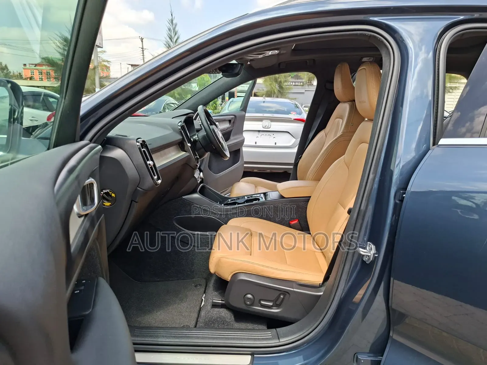 Volvo XC40 2019 Gray