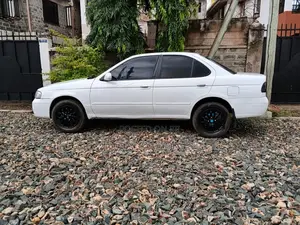Nissan Sunny B15 Sedan 1.5 2004 White