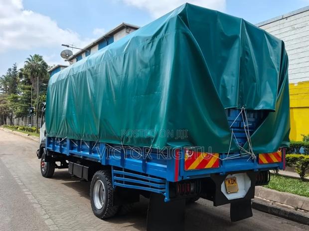 Isuzu Frr90 2023 White - thumbnail 2