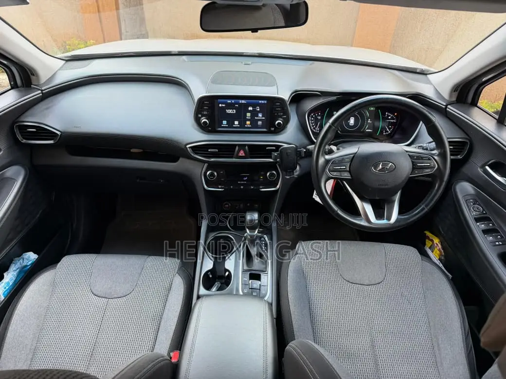 Hyundai Santa Fe 2019 Silver