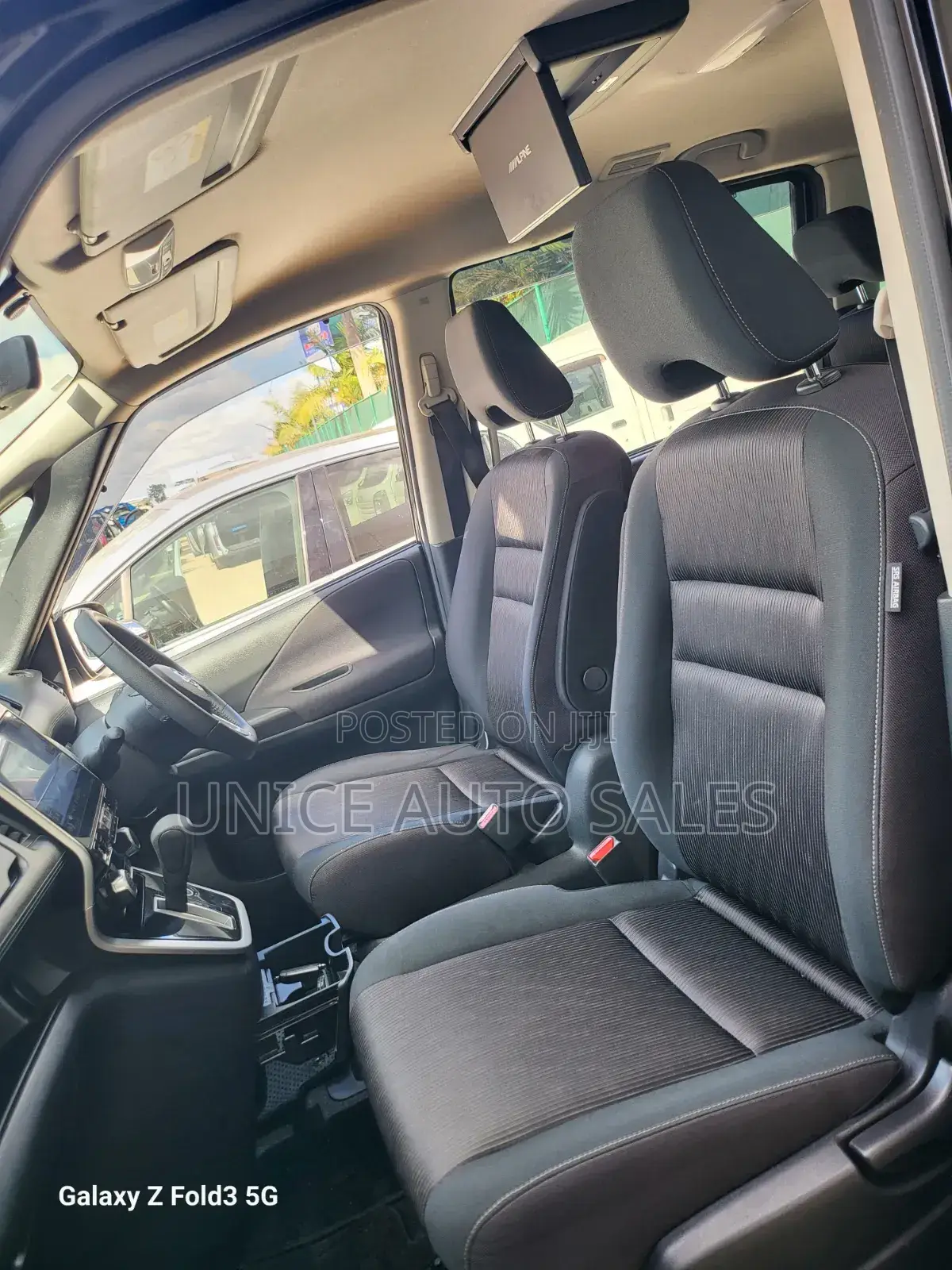 Nissan Serena 2018 Black