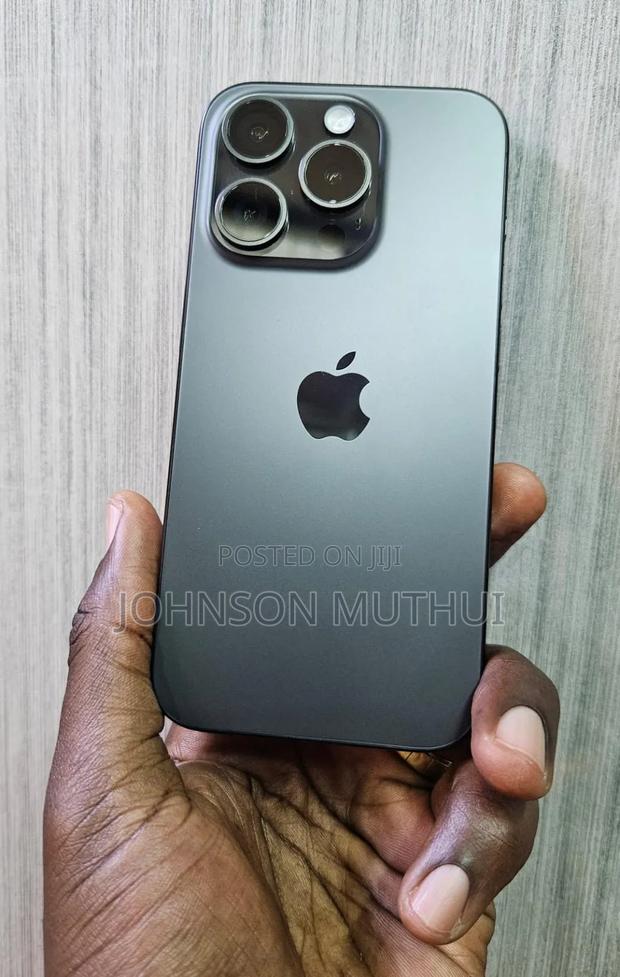Apple iPhone 15 Pro 256 GB Green - thumbnail 2