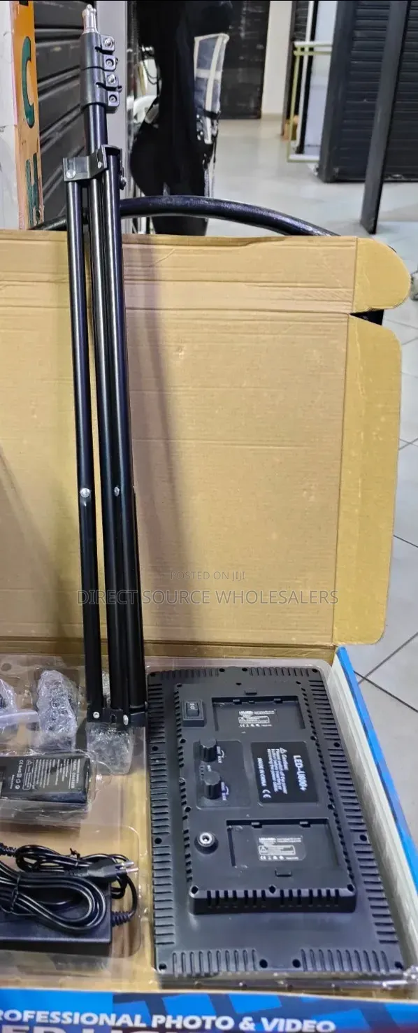 Pro Led 800 Video Light – Professional Photography Lighting