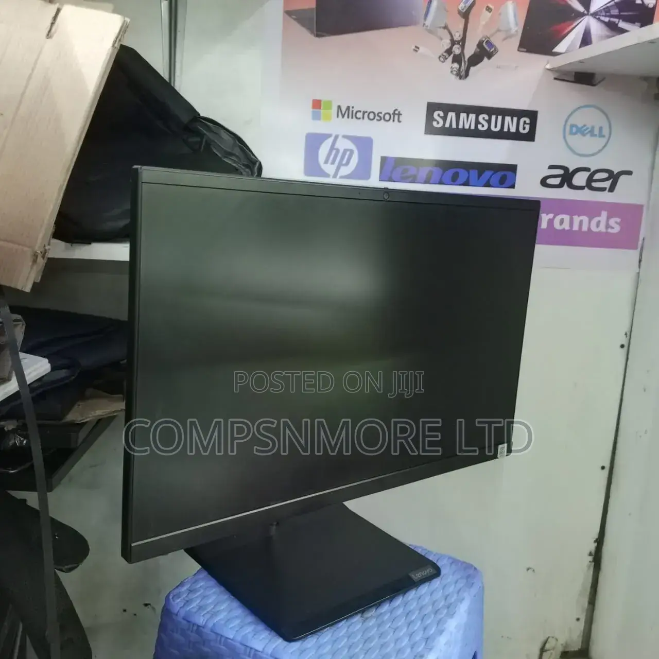 TFT Monitors