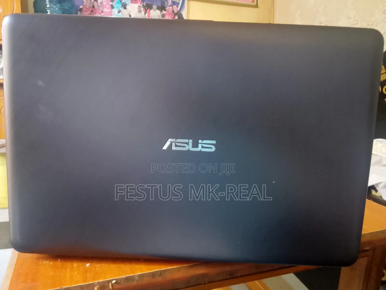Laptop Asus Vivobook E410M 8GB Intel Core 3 SSD 500GB