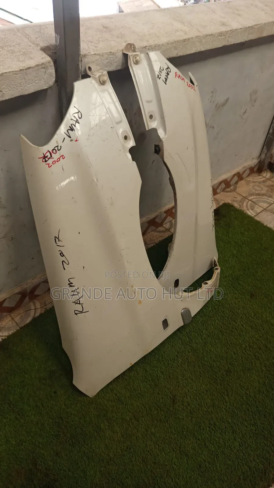 Raum Fender/Wing