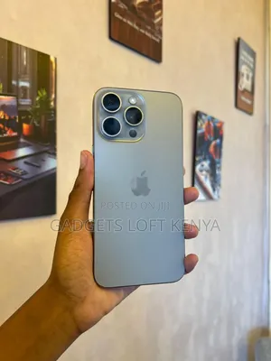 New Apple iPhone 15 Pro Max 256 GB