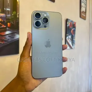 New Apple iPhone 15 Pro Max 256 GB