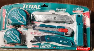 Total Measuring Test and Utility Knife Set