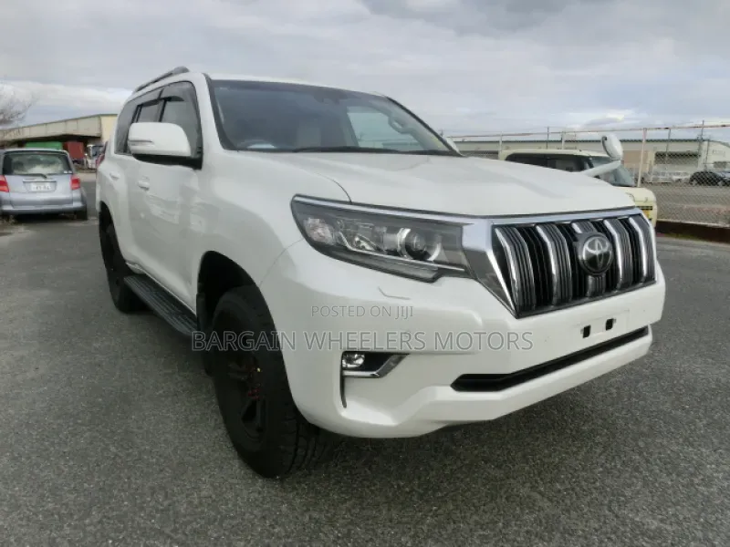 Toyota Land Cruiser Prado 2019 Pearl