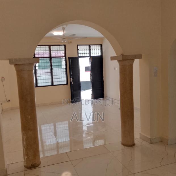 4bdrm Maisonette in Kizingo for rent - thumbnail 3