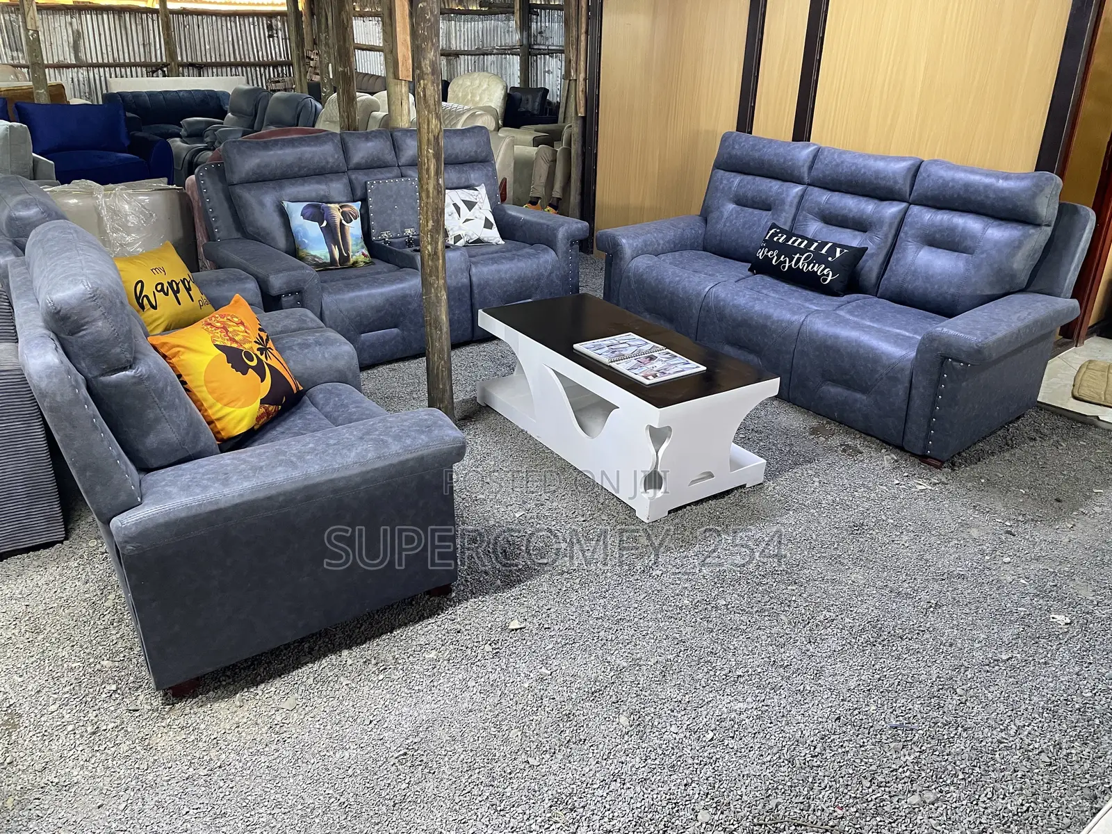 Cozy Semi ~ Recliners