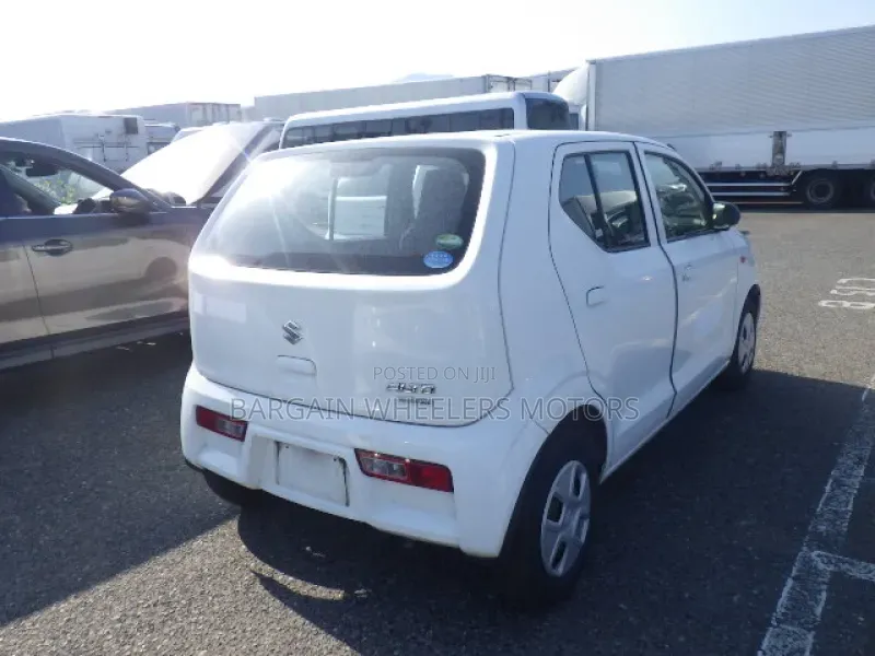 Suzuki Alto 2019 White