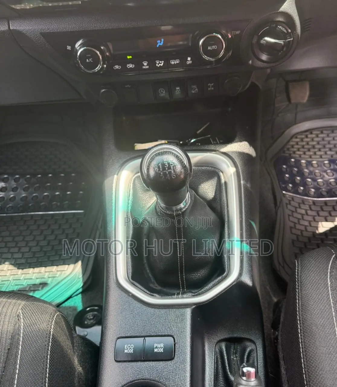 Toyota Hilux Revo Double Cab Deisel 2.4 AWD 2019 Gray