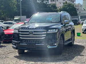 Toyota Land Cruiser 2023 Black