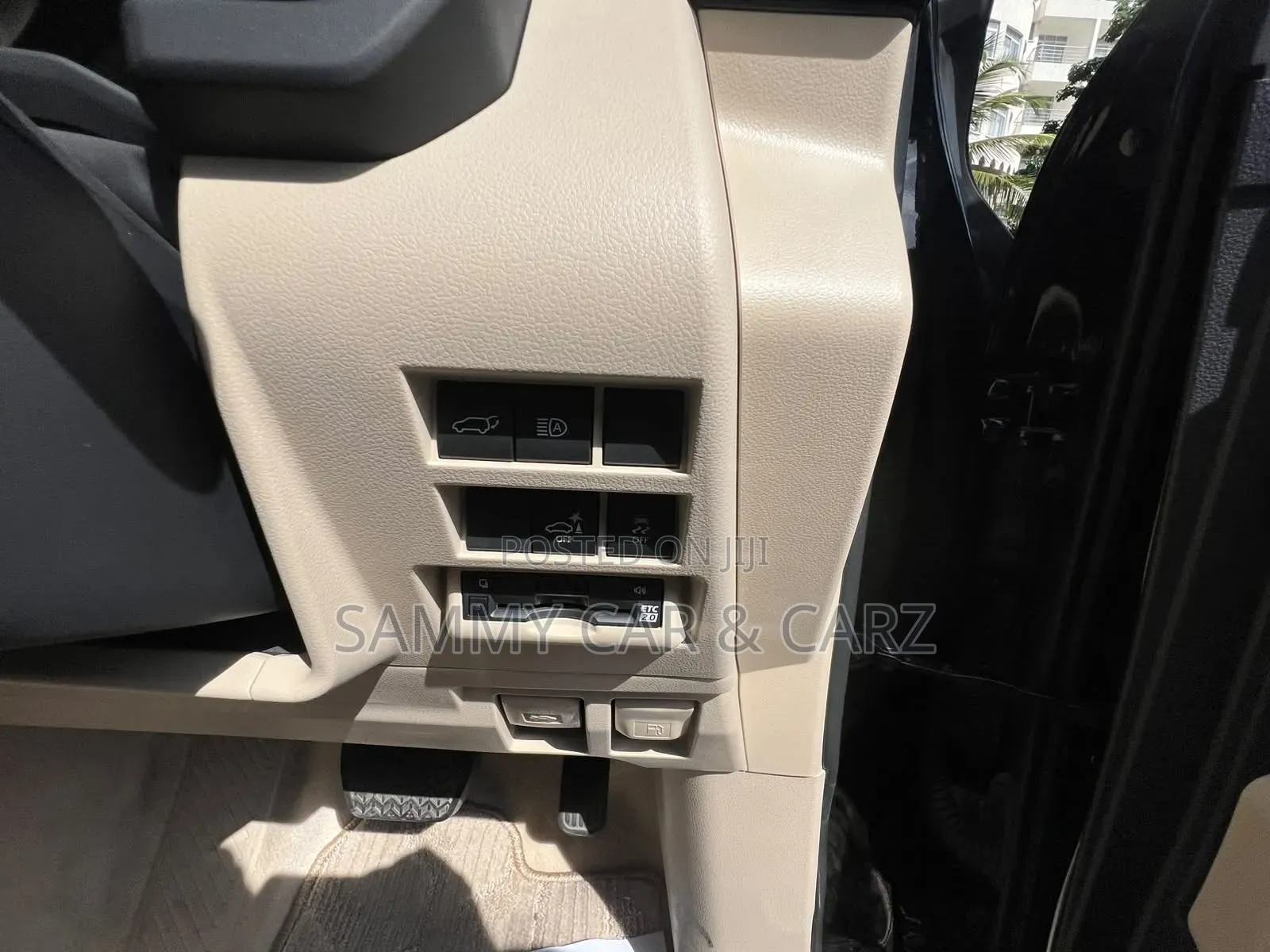 Toyota Land Cruiser 2023 Black