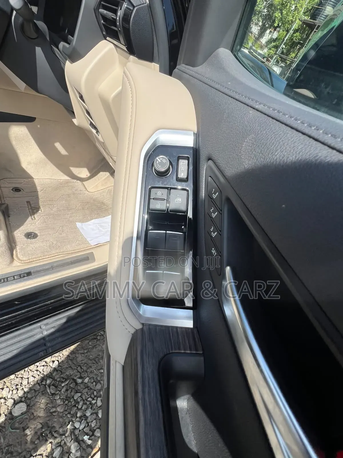 Toyota Land Cruiser 2023 Black