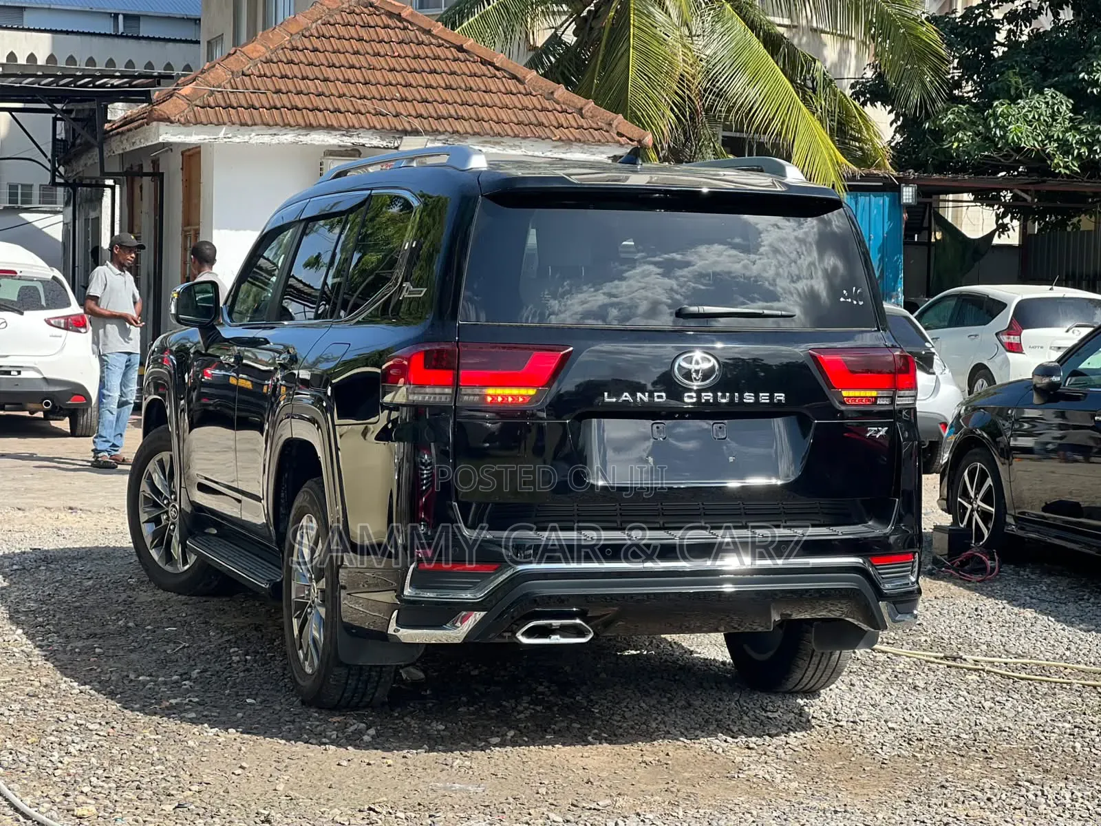 Toyota Land Cruiser 2023 Black