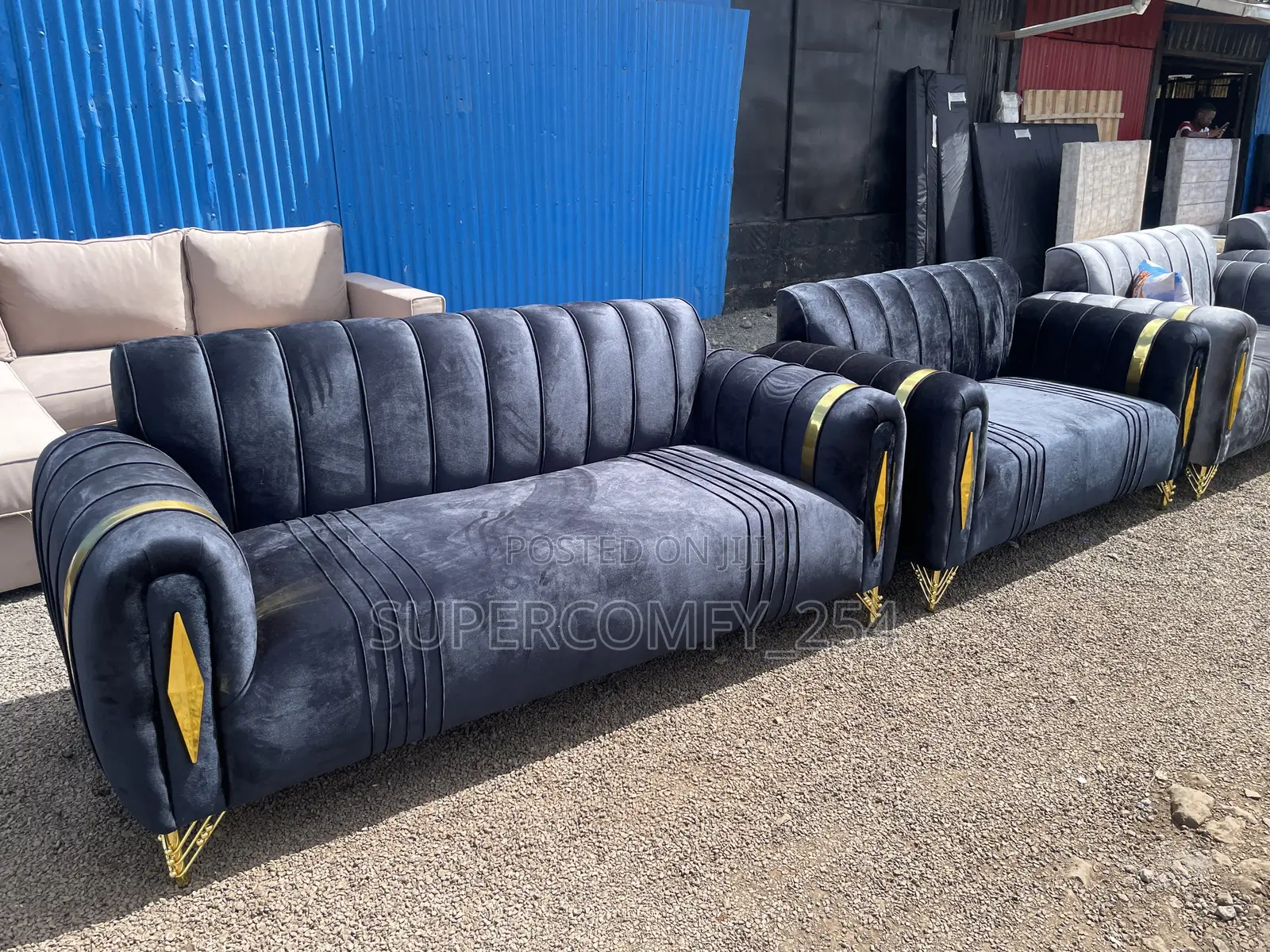 Gold Detailed Classic Sofas