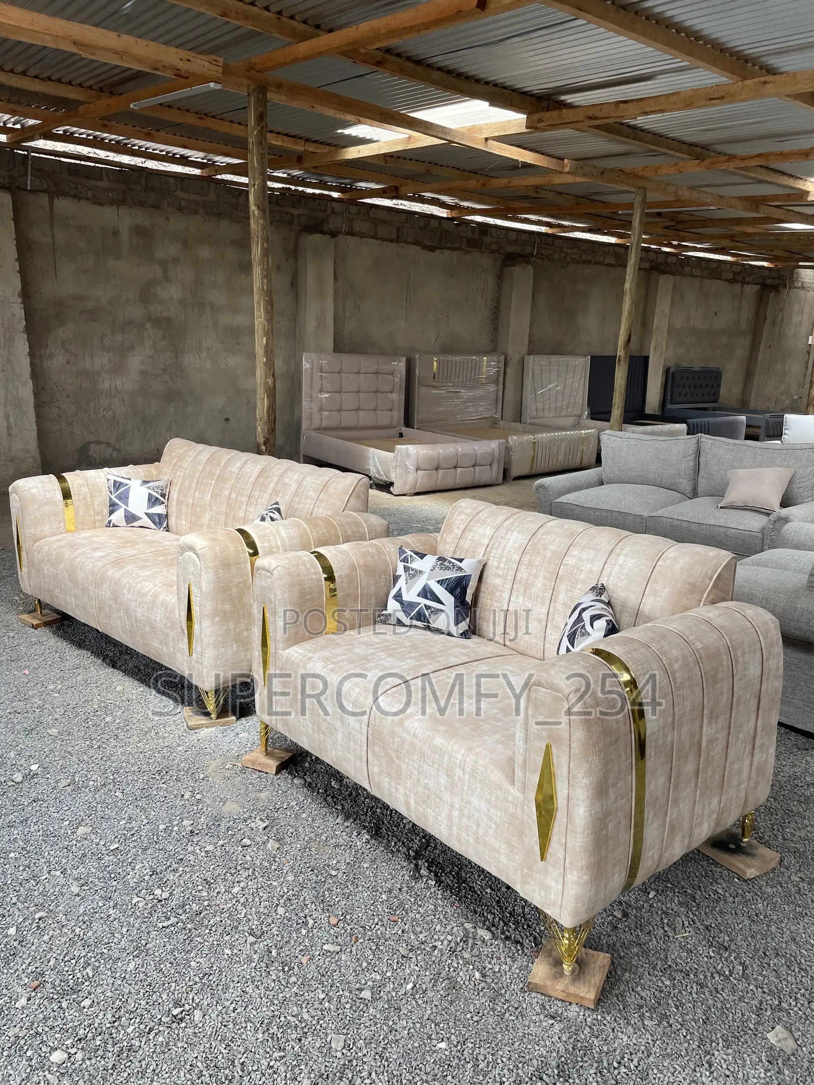 Gold Detailed Classic Sofas