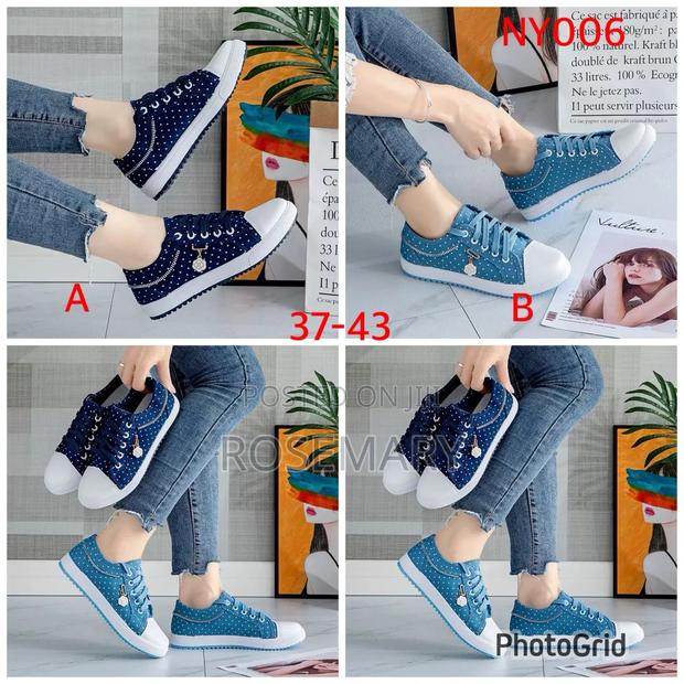 Deming Doted Ladies Shoes - main view