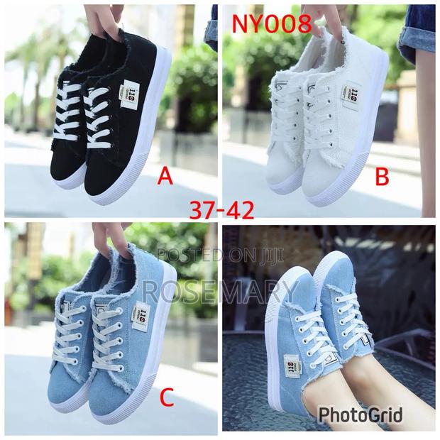 Deming Doted Ladies Shoes - thumbnail 2