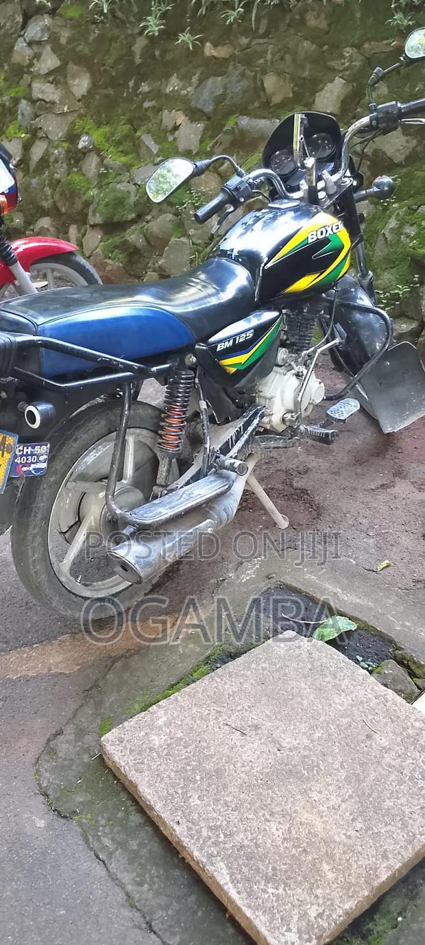Bajaj Boxer 125 2022 Black - thumbnail 2