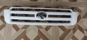 Toyota Kluger Grill