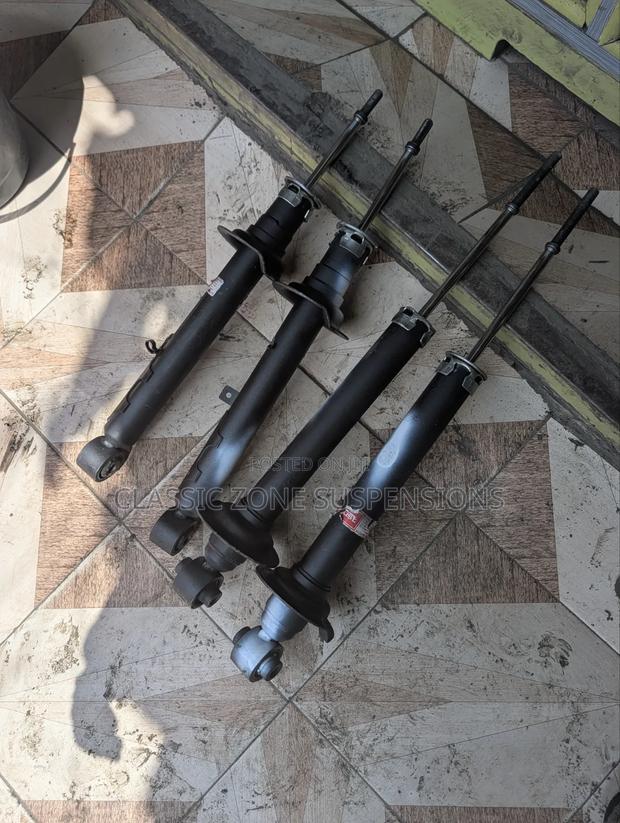 Toyota Mark X Shocks. - thumbnail 2