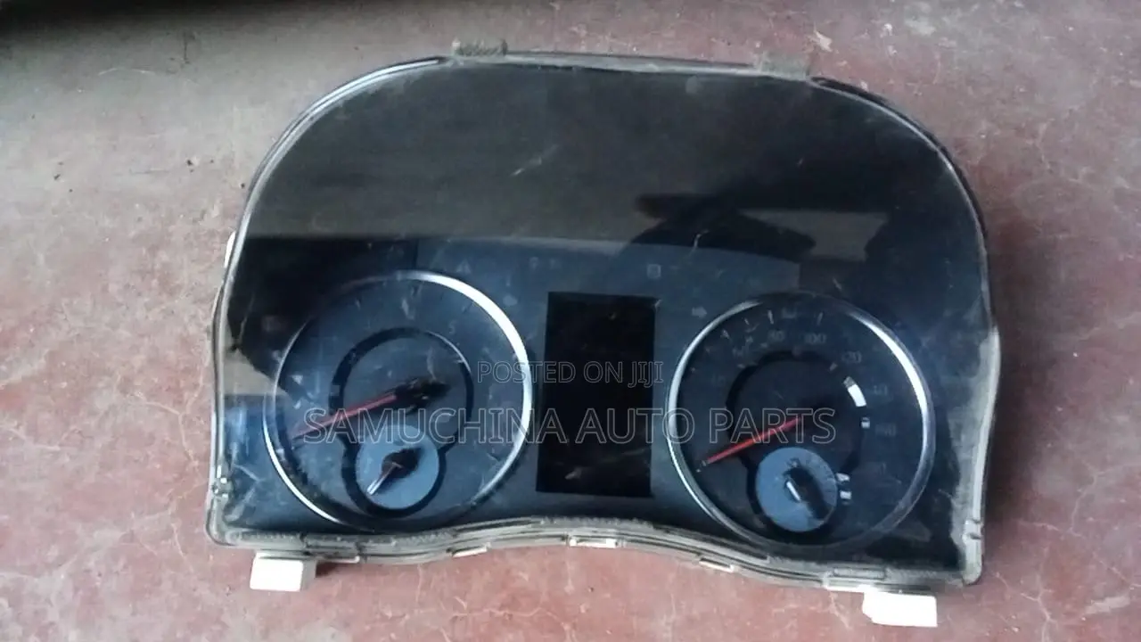 Speedclock Toyota Alphard