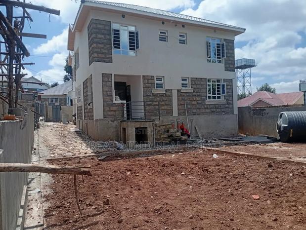4bdrm Mansion in Ngong CBD for sale