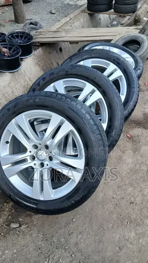 Mercedes-Benz 18inch Original Rims Continental Tyres Set (245/50/18)