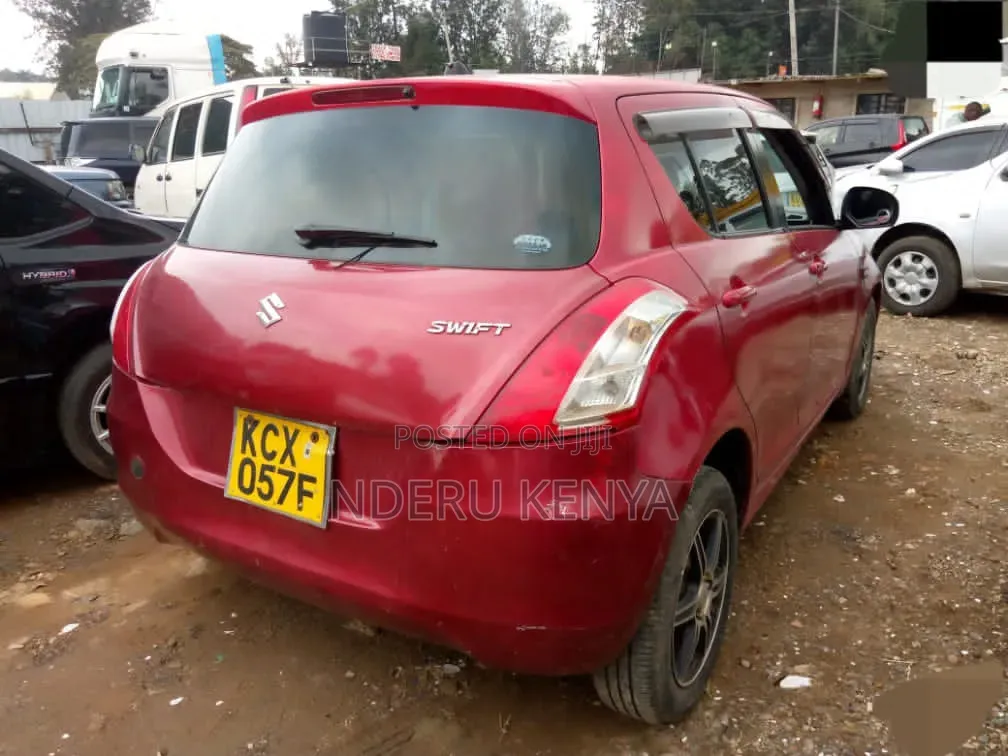 Suzuki Swift 1.4 2012 Red