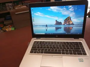 Laptop HP EliteBook 840 G3 8GB Intel Core i5 HDD+SSD 500GB