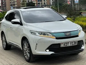 Toyota Harrier 2.0 2018 Pearl