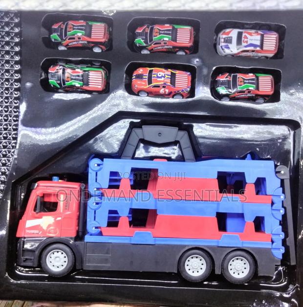 Rail Truck 6 Small Metallic Cars - thumbnail 2