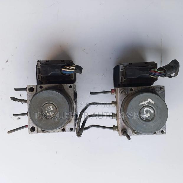Toyota Corolla Fielder 2006 Abs Motor - thumbnail 2
