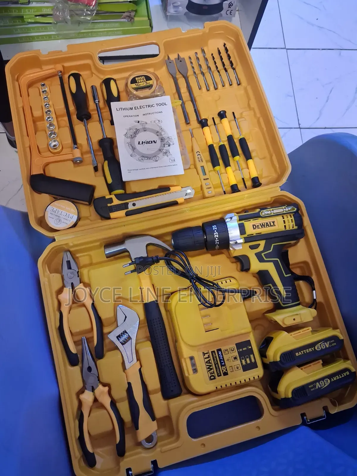 Dewalt Tool Box Set