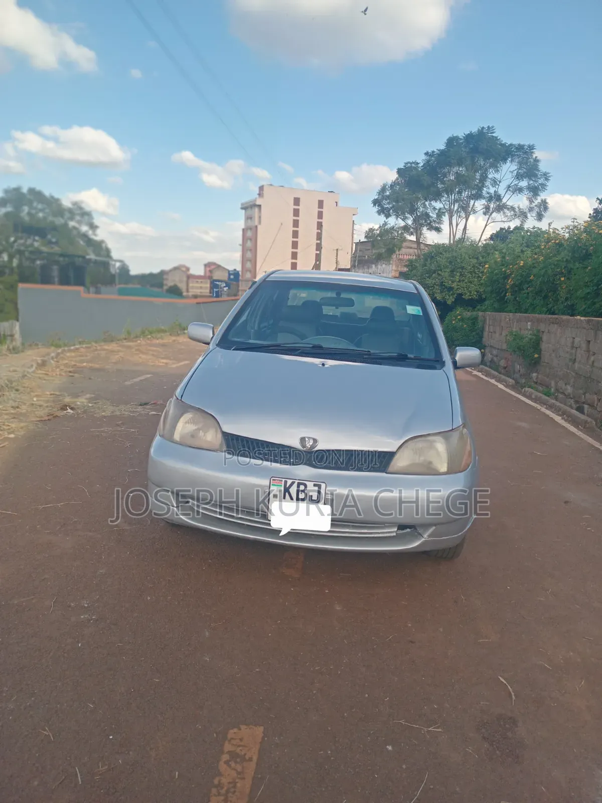 Toyota Platz 2002 Silver