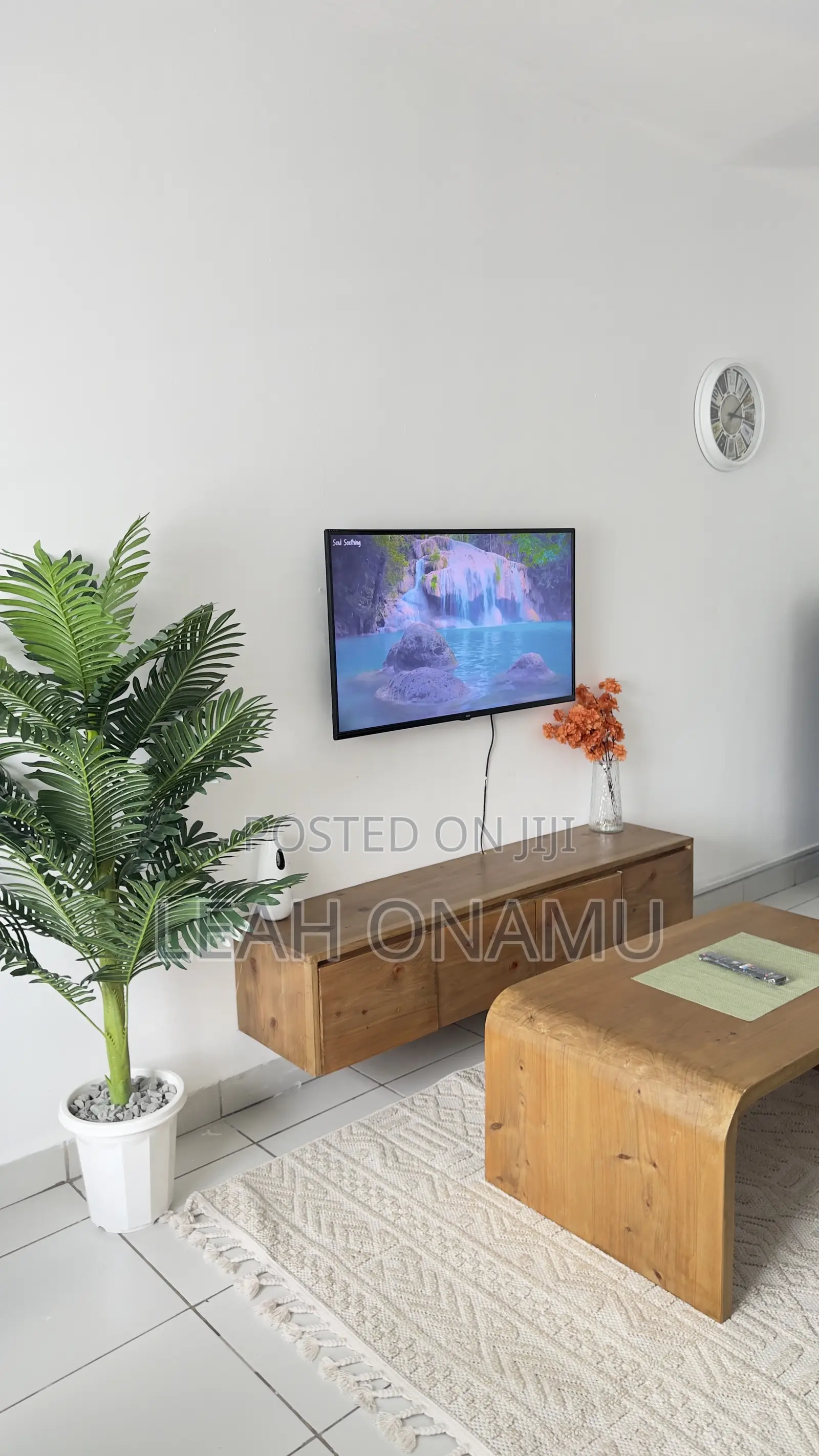 1/2 Bedroom Buxton Apartment