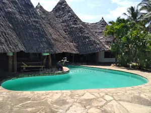 Furnished 4bdrm Villa in Diani On 1 Acre for sale
