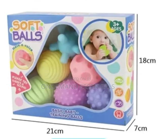 Soft Balls 0 - 3 Yrs Soft With Teether - thumbnail 2