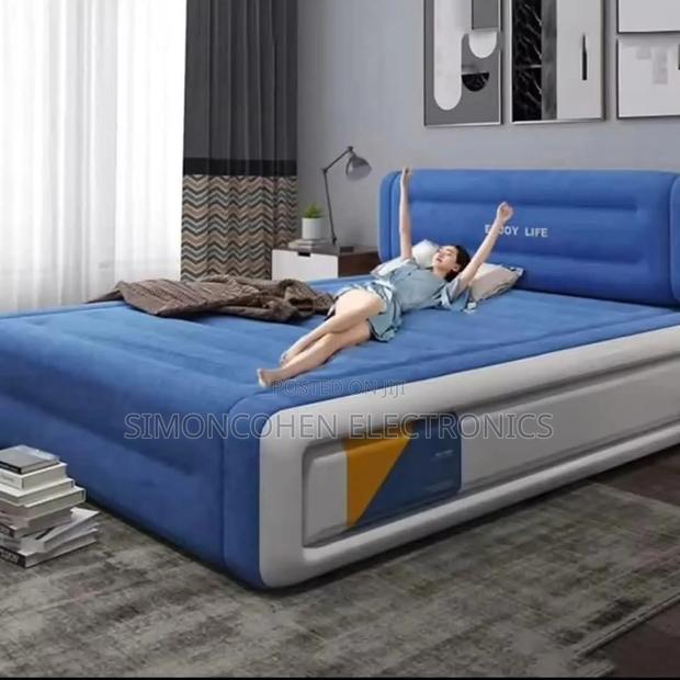 Automatic Big Size Inflatable Mattress With Headrest