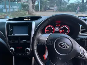 Subaru Forester 2010 Silver
